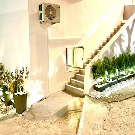 Apartamento Naousaki Premium 2 *